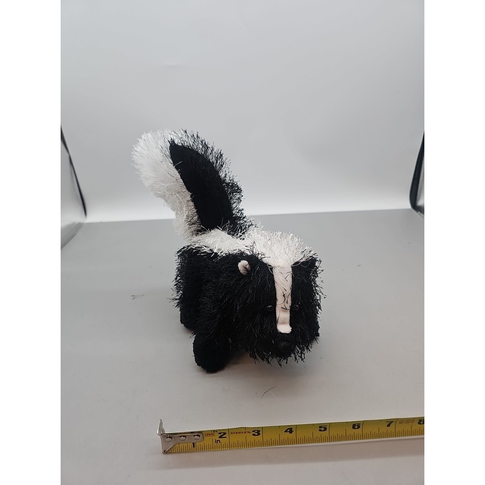Ganz Webkinz Skunk Plush  HM 213 * NO Code